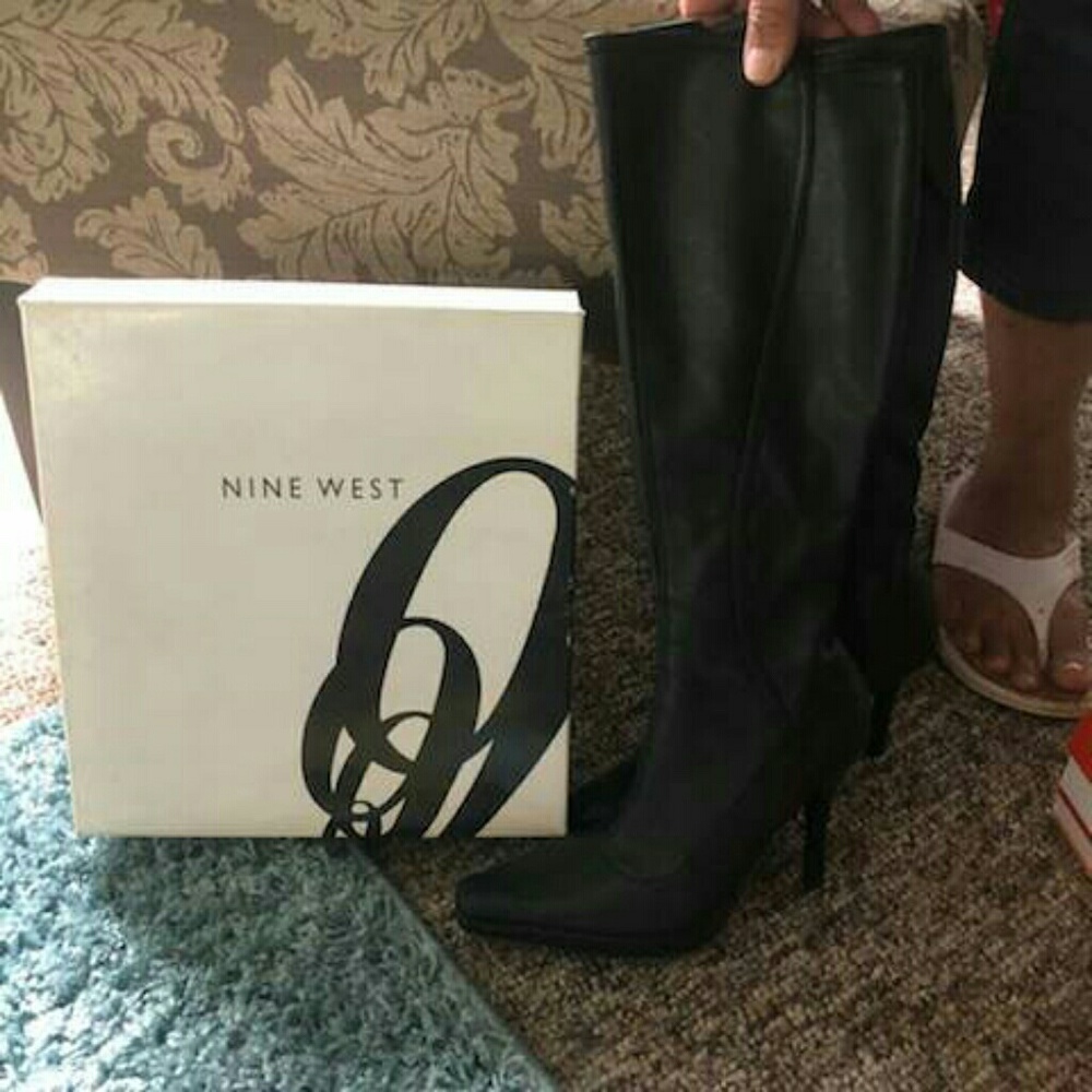 New in box nine west high boots